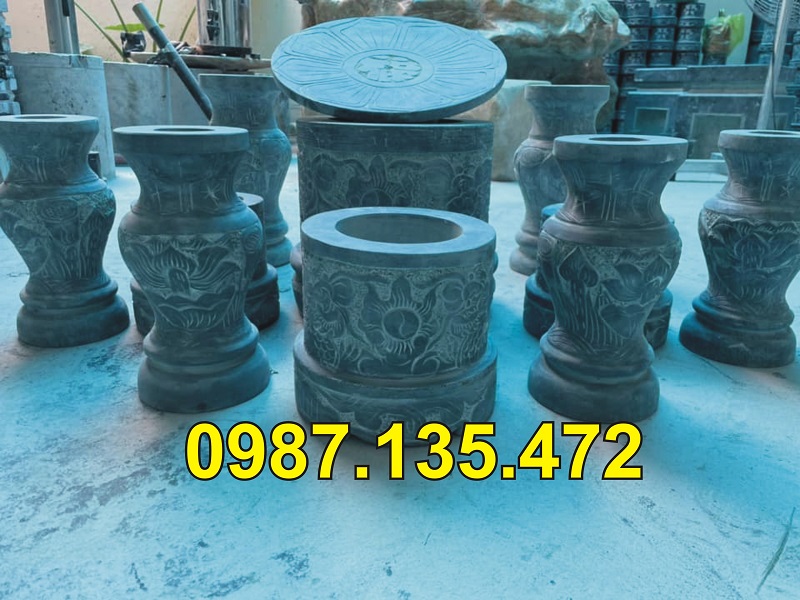 Bát hương đá tròn