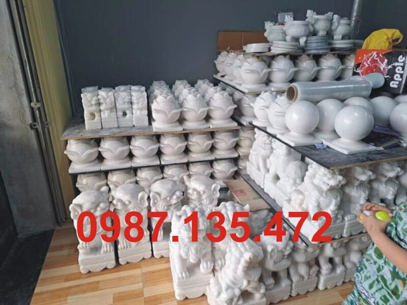 Bộ đồ thờ đá để mộ phần