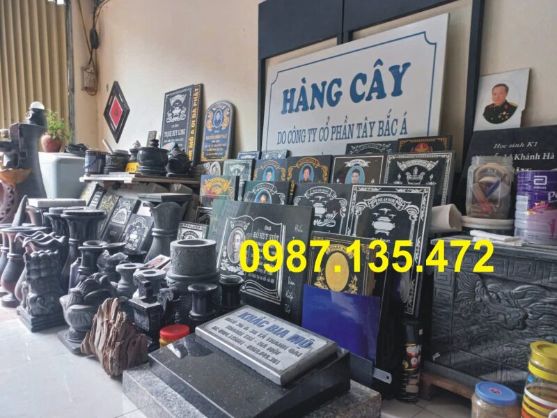 Đồ thờ đá để mộ phần